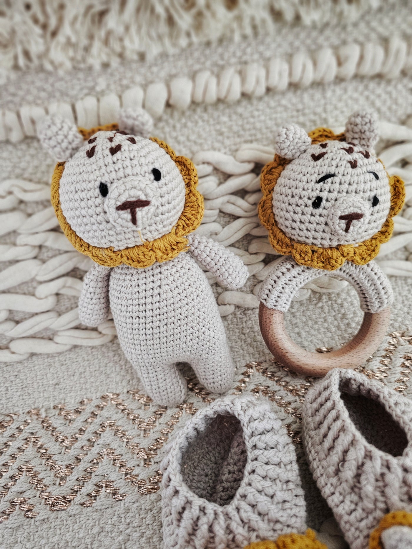 Lion Crochet Gift Set