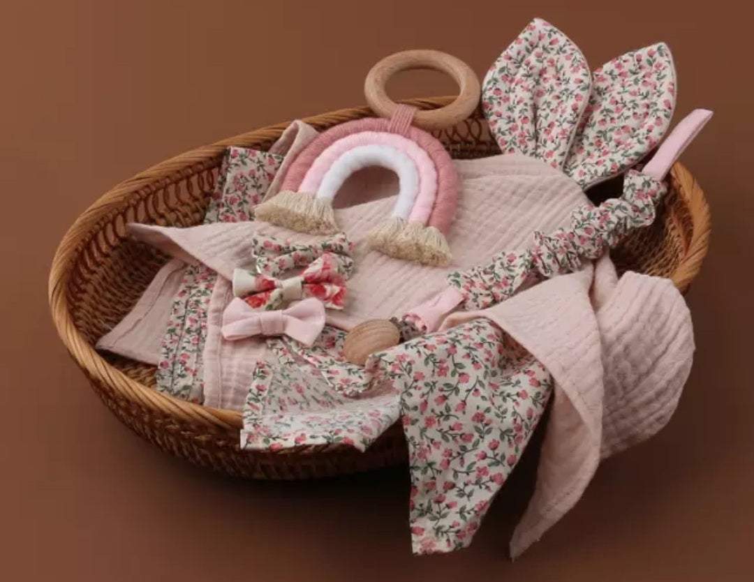 Pretty Pink Floral Comforter Set | Image 2