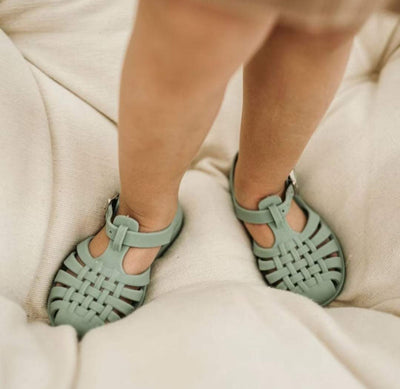 Green Jelly Shoes | Image 2