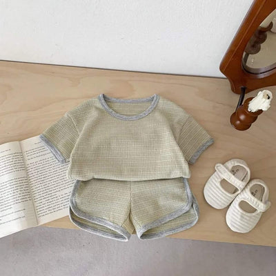 Avery Short Set