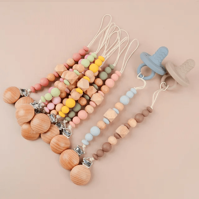 Milan Pacifier Clip
