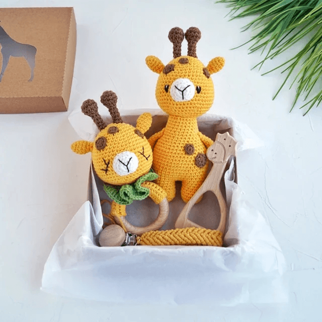 Giraffe Crochet Set