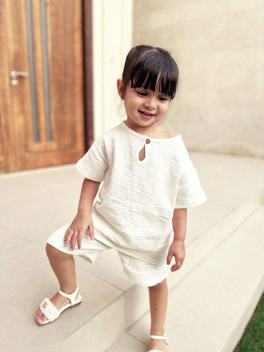 Noah White Short Set | Image 3