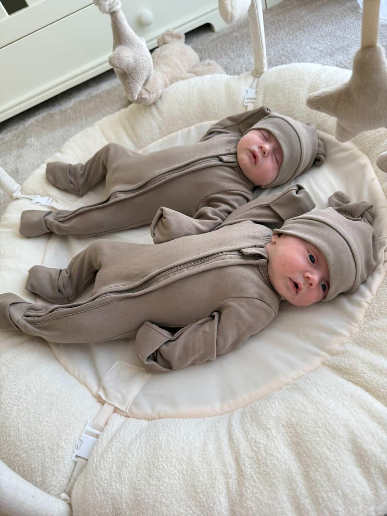 Earthy Essentials -Double Zippers