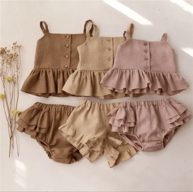 Pretty Frills | Image 1