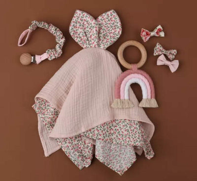 Pretty Pink Floral Comforter Set | Image 3