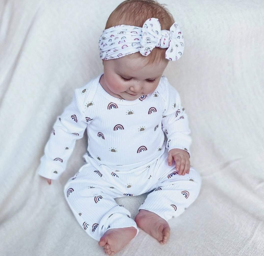 Happy Rainbows - White Outfit | Image 4