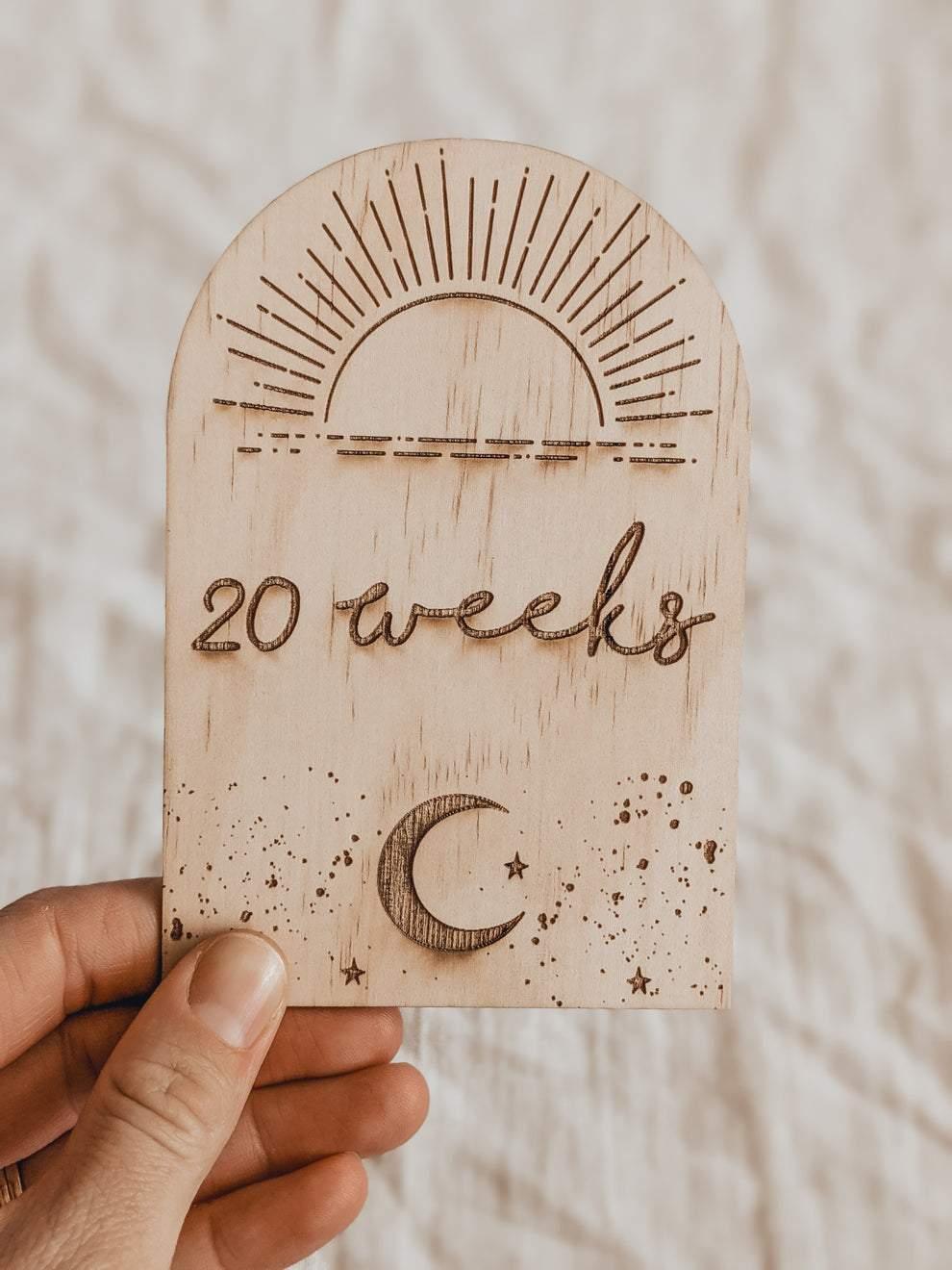 Pregnancy Milestone Cards | Image 1