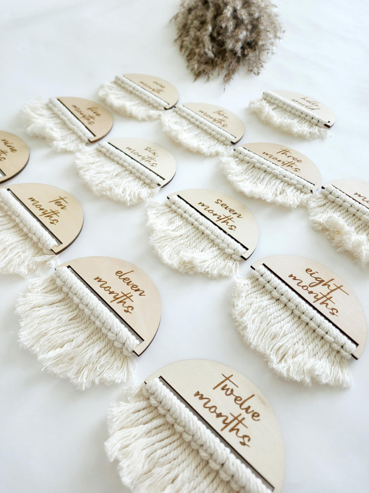 Macrame Milestone Discs | Image 1