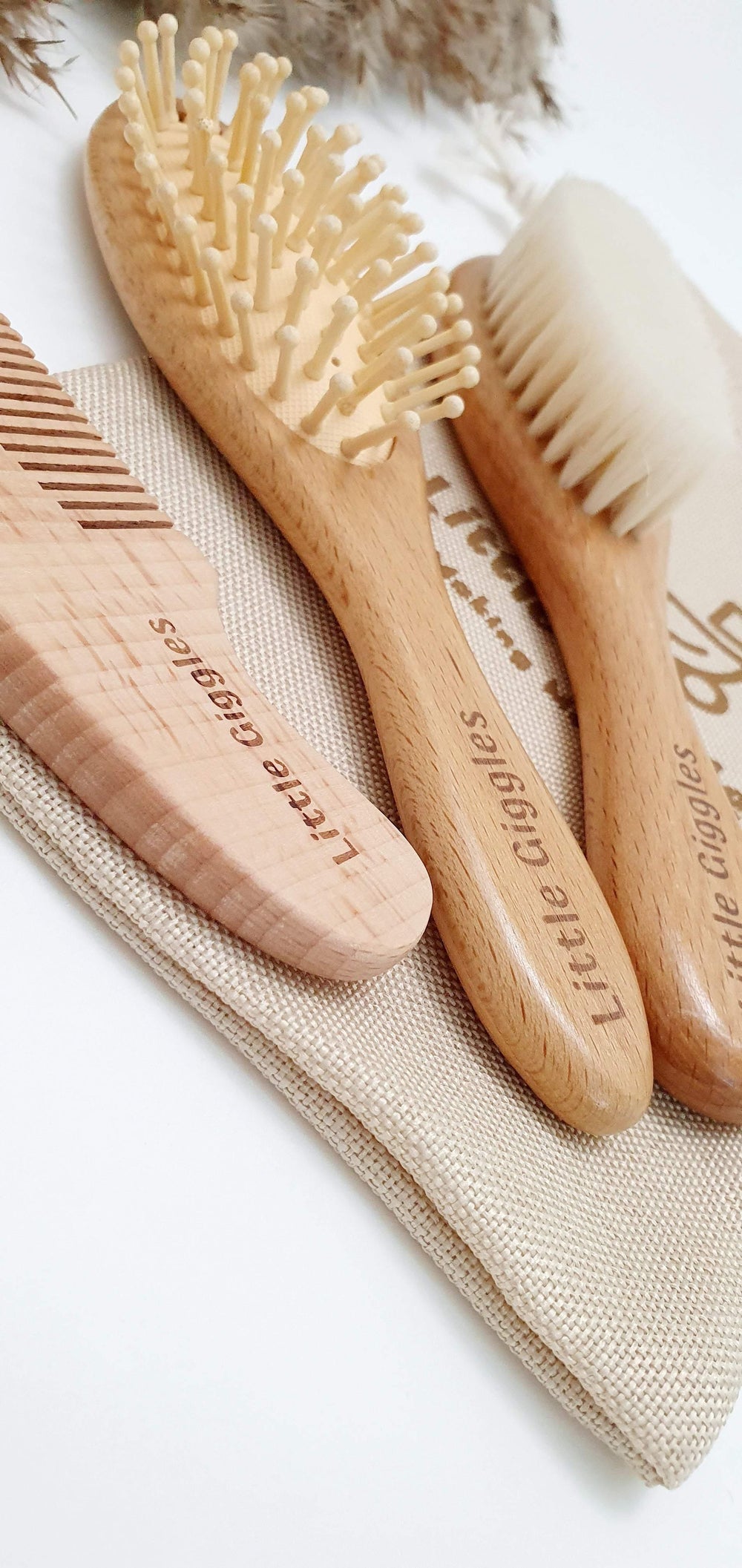 Little Giggles First Brush Set | Image 2