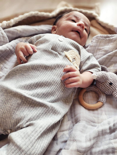 Grey Happy Rainbow Outfit | Image 5