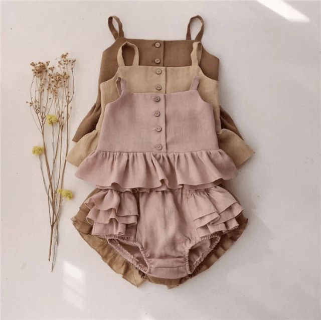Pretty Frills | Image 2
