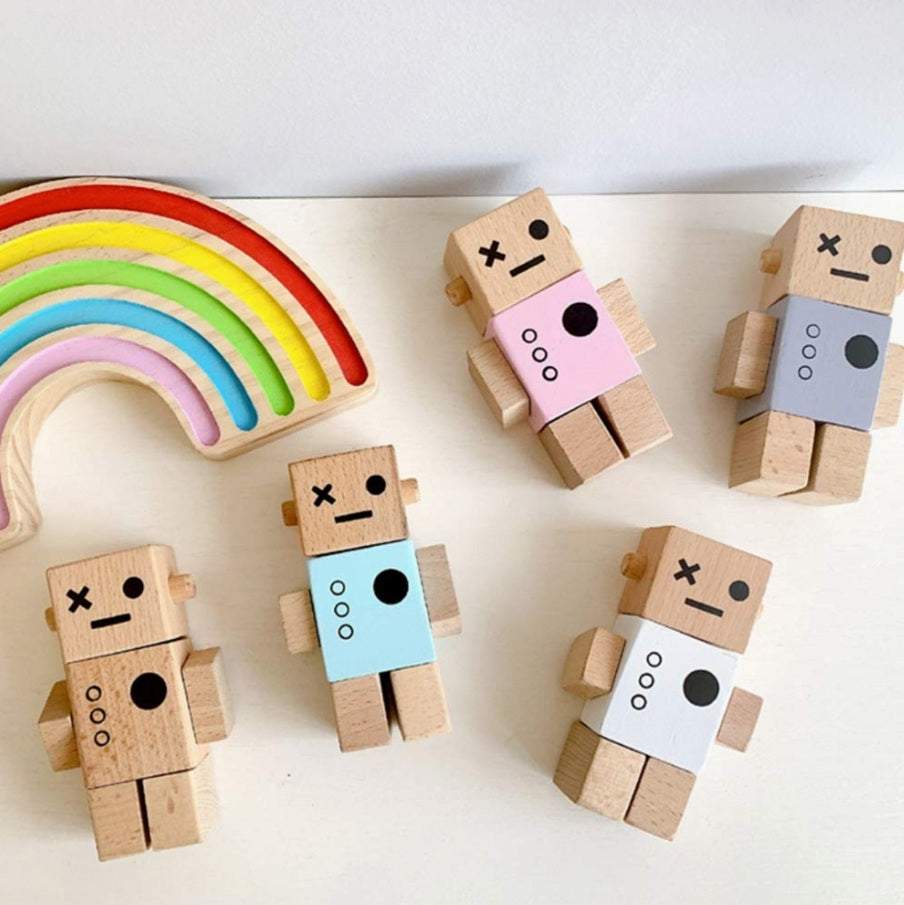 Wooden Robots | Image 2