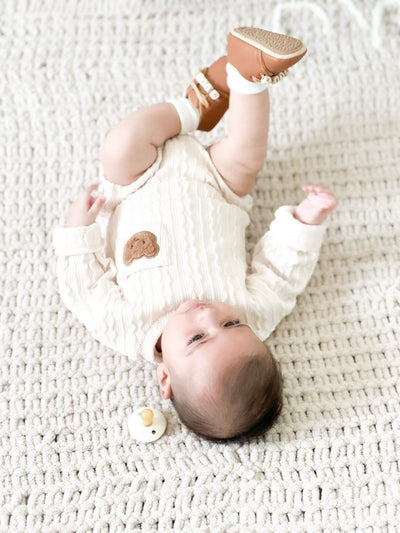 Cream Bear Romper | Image 2 | Little Giggles