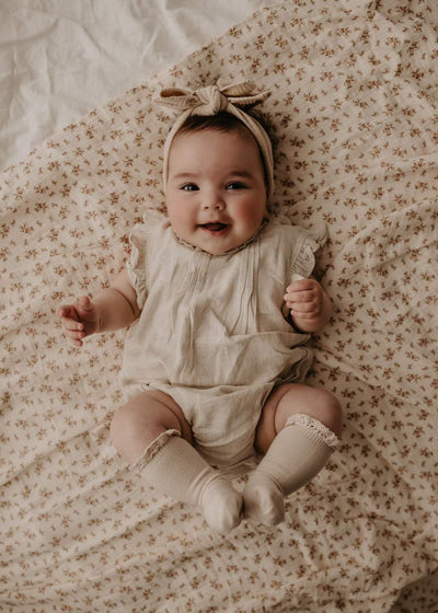 Suzie Onsie | Image 1